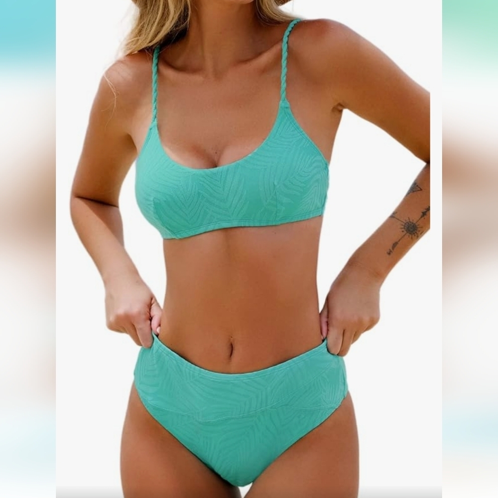 High Waisted Scoop Neck Back Hook Asymmetrical Bottom Teal Sz M‎